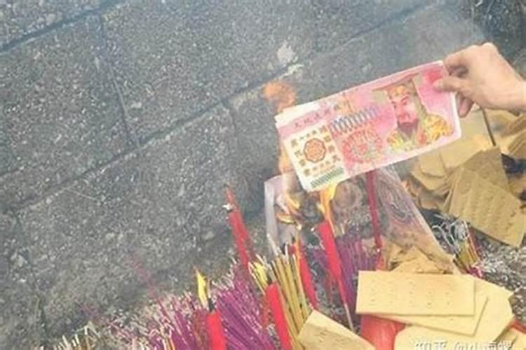 清明节烧纸是烧前还是烧后清明节烧纸是提前还是延后