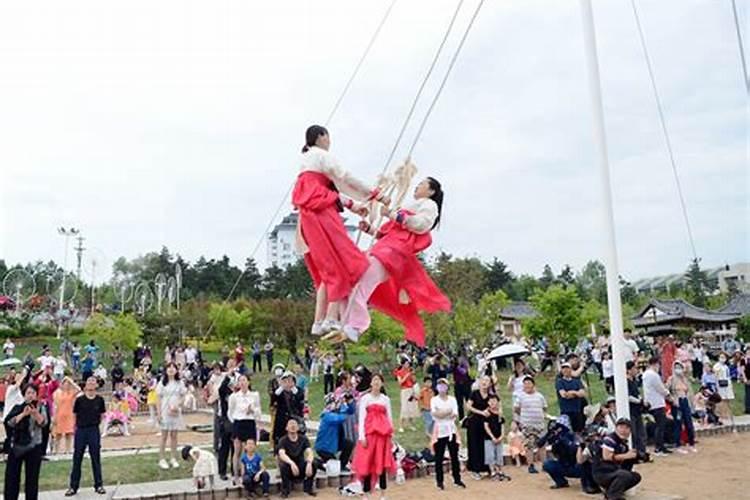 秋千来历？那句里的