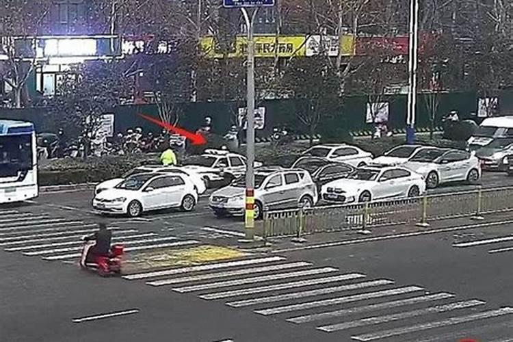 小年前上坟还是小年后上坟