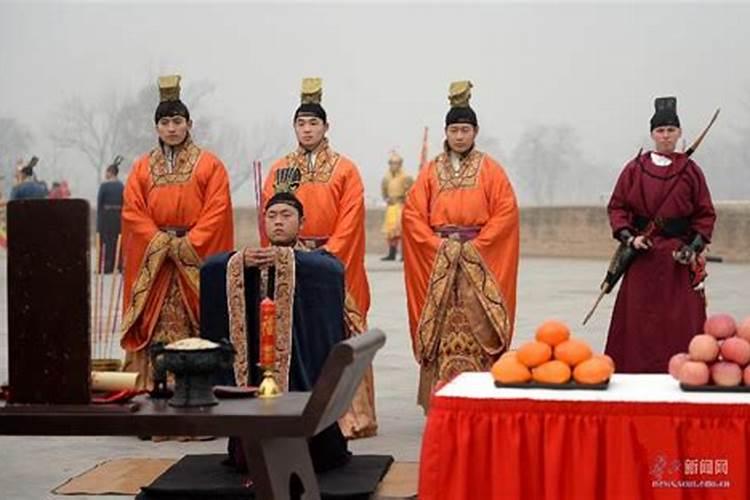 古代皇帝分别在春分夏至秋分冬至祭祀什么(天地日月 排序)