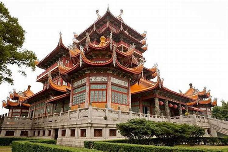 十二生肖的本命佛有哪些？本命年可以化太岁吗？