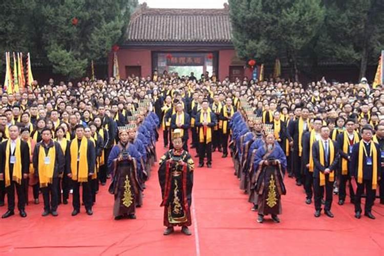 结婚批八字可信吗,生辰八字结婚时要看 大家信吗