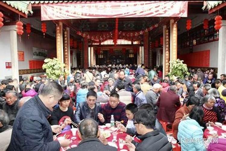 什么时候贴春联合适