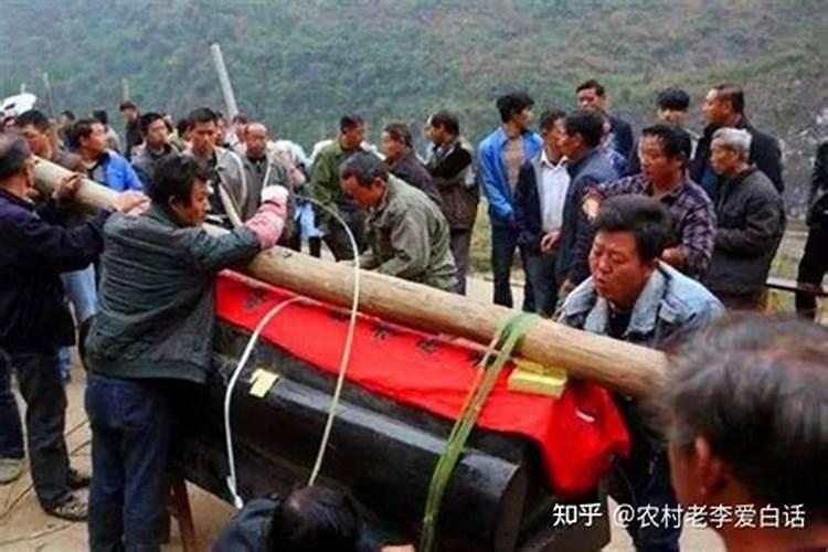梦见被老板开除了是什么意思？