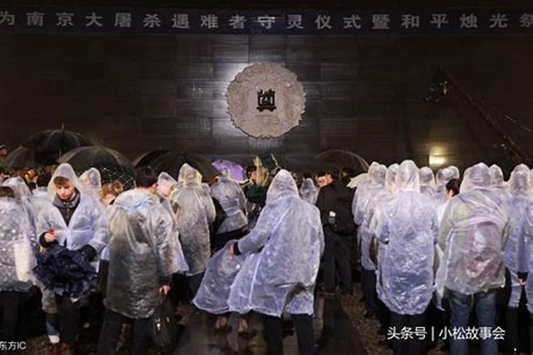 母亲为堕胎婴灵超度,供奉地藏菩萨,母亲名字刻在菩萨底座下面,会损福报...