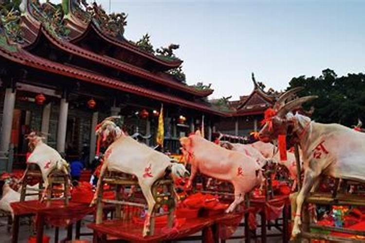 烧纸钱有什么讲究晚上