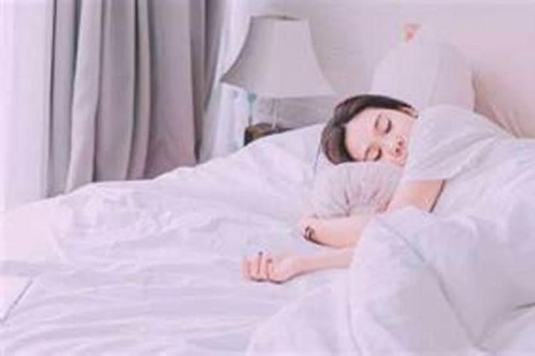 梦见看见女人乳房是什么意思 梦见看见女人乳房有什么预兆