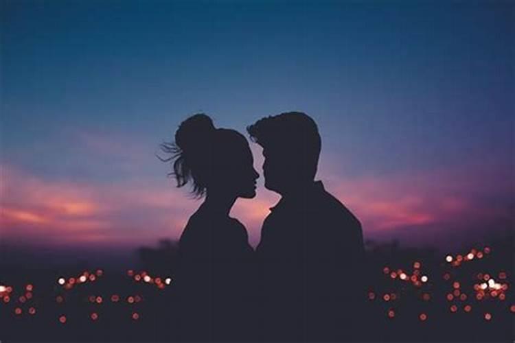 梦见情人在我家过夜