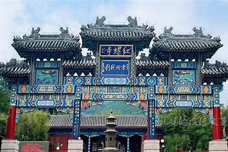 在家里给亡人超度有效果吗？在寺庙做法事都能及时超度么