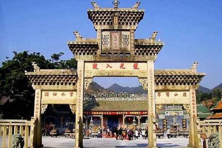 祭拜婴灵 给婴灵立神主牌 是要找神婆还是去什么庙里？求具体答案
