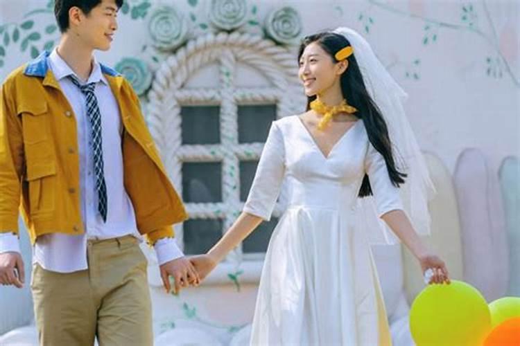 郭晓冬认为夫妻AA制就是把两个人分开了,你如何看待夫妻AA制？