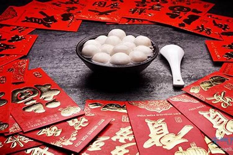 正月初一的习俗