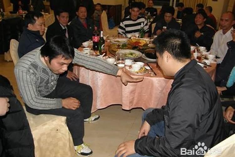 八月十五是什么节日有什么风俗