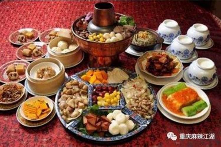 湖南邵阳是在凌晨吃年夜饭吗？为何？