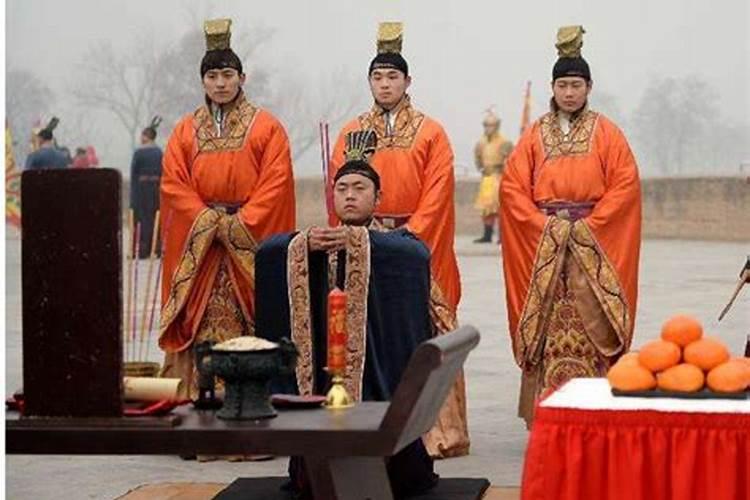 男人帮老婆洗经期的内裤会倒霉吗