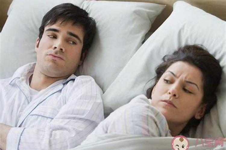 一个月以上算无性婚姻吗？