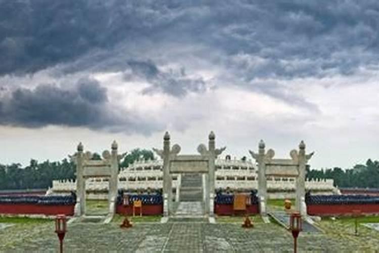 天坛建筑中祭天的是什么