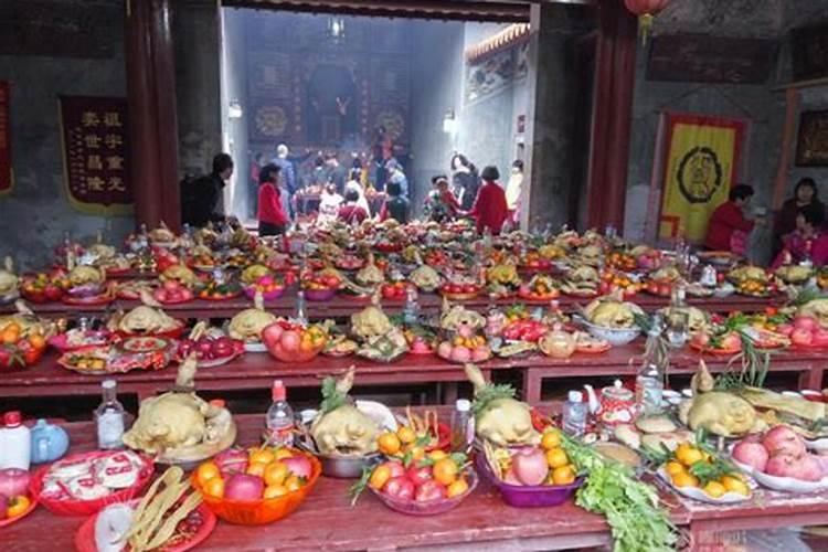 中元节去上坟要带什么 中元节祭祀需哪些物品