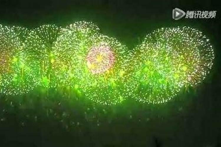 梦见烟花在空中炸响的预兆