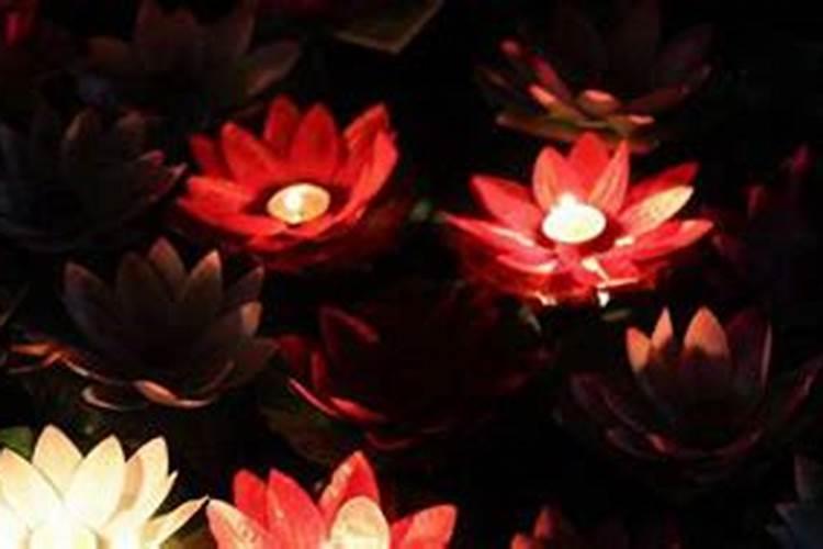 中元节坟墓上的杂草能除吗中元节坟墓上的杂草可以除吗