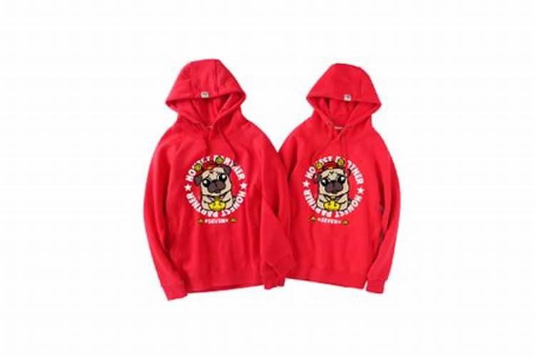 本命年穿的红衣服应该谁买比较好