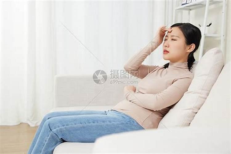 梦见陌生女人主动和我说话