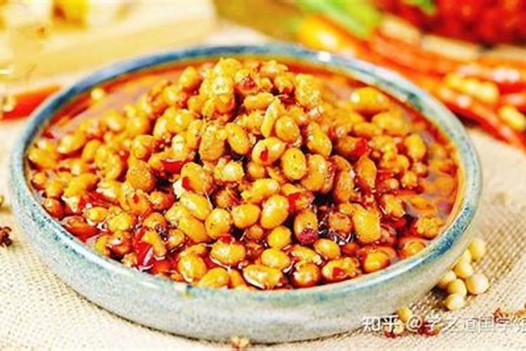 名列前十的拼音