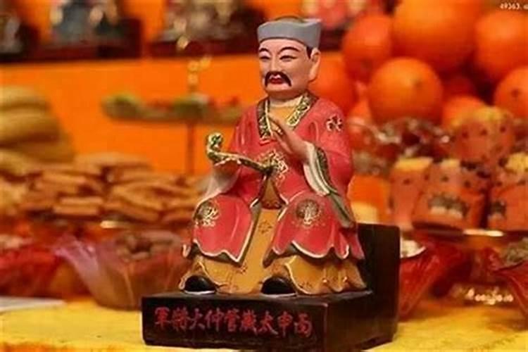 梦见两只小猫是什么意思？