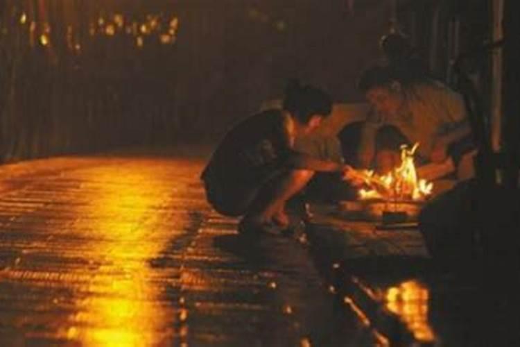 清明节可以在家里烧纸吗在外地烧纸钱有何讲究