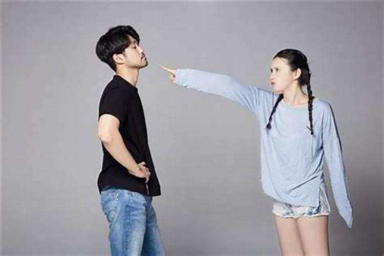 梦见敌人对自己进行报复是什么预兆？