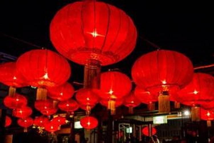 85年农历正月十三,凌晨四点多是什么命