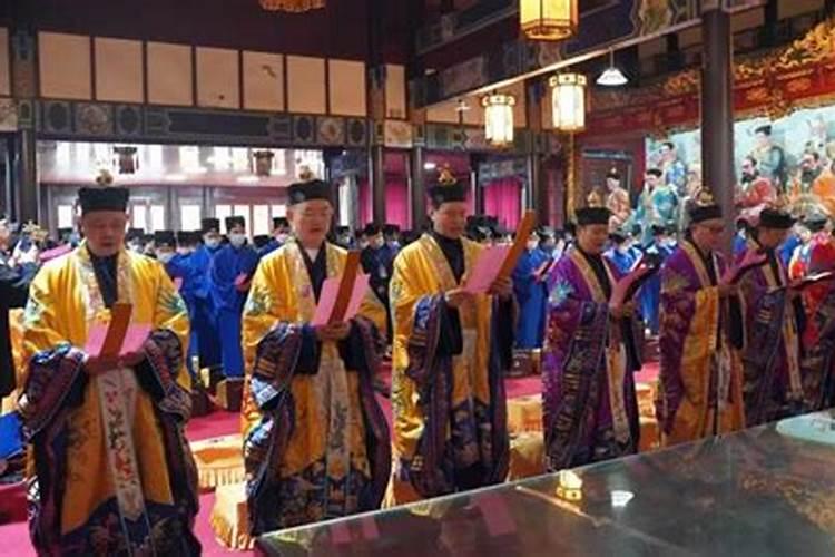 婚姻有小人是什么意思？
