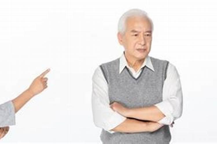 65出生的蛇今年每月运气