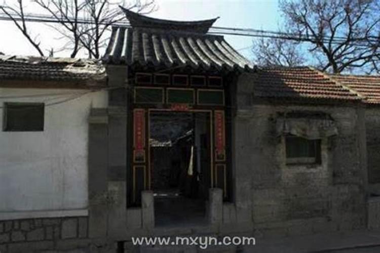 身边总有小人怎么化解