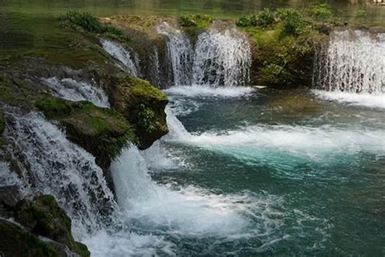 梦见水潭溺水的预兆