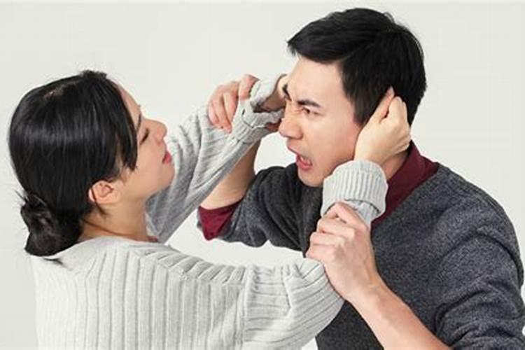 梦见自己和情吵架的预兆