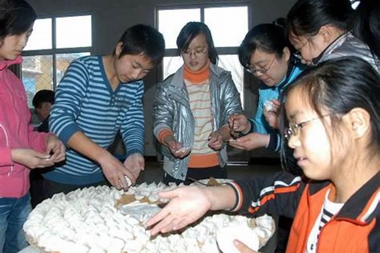 梦见老家房顶起火的预兆