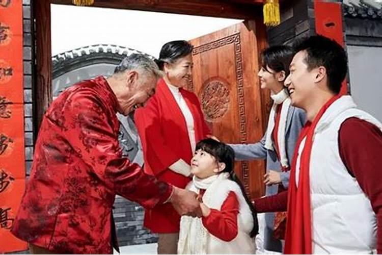 梦见叔叔姑姑看我做针线活的预兆