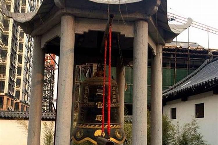 吃了三天打胎药,总共九颗,第三天肚子很疼,出了少量血和这个,前两天也出...