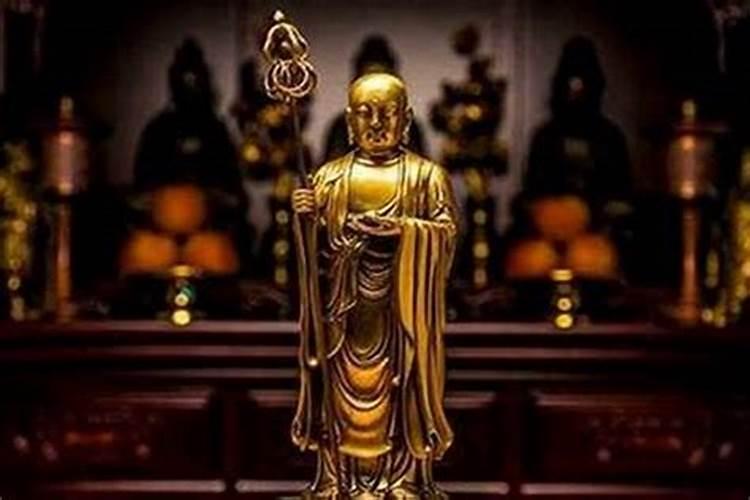 86属虎火命女本命年适合戴什么 86属虎火命女戴饰品禁忌是什么