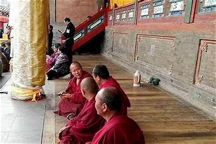 ...收了我8000多元钱,这种法会符合学佛人的做法吗？这种僧团是否是骗子...