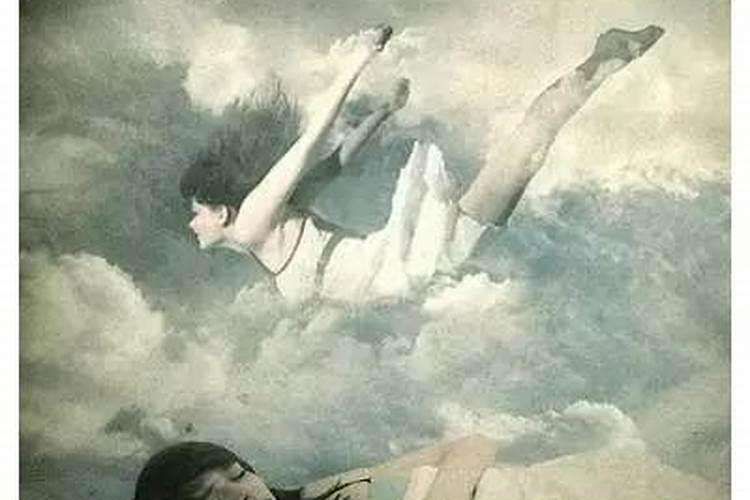 梦见自己喜欢的人,但因为在现实生活中我跟他的关系很不好,所以,梦里的...