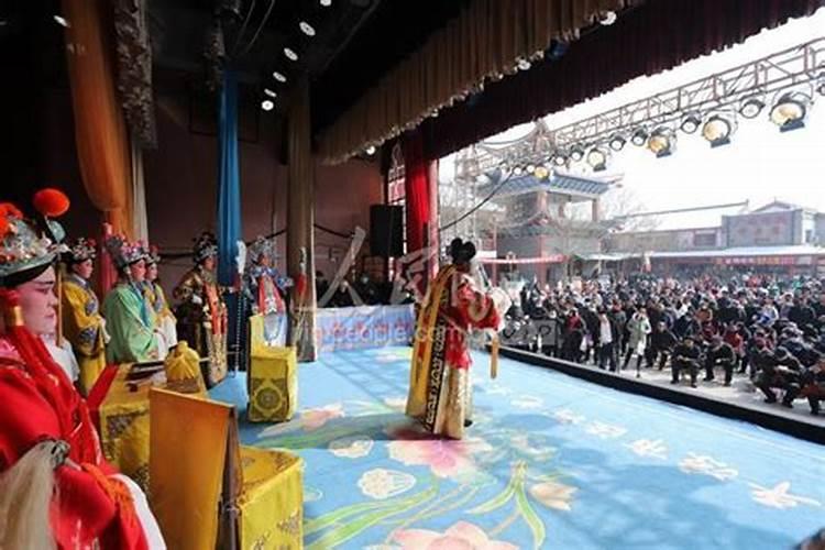 每到正月十五的元宵节,你们当地都有什么习俗？
