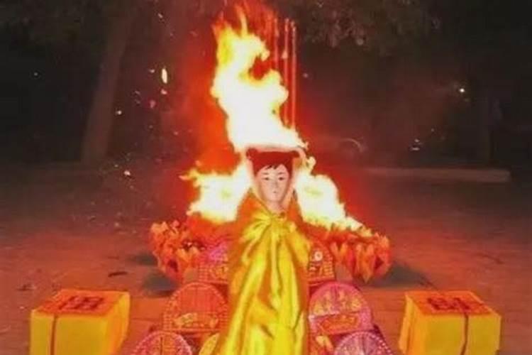 命犯童子跟真童子一样吗？