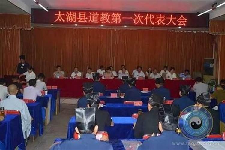 如何看待垃圾焚烧“无理解、不动工”的政府表态？