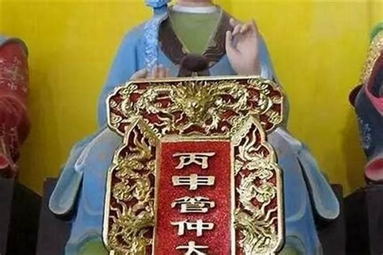梦见死去的父亲我大哭