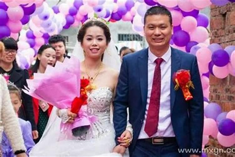 女人梦见和表兄说话是什么预兆