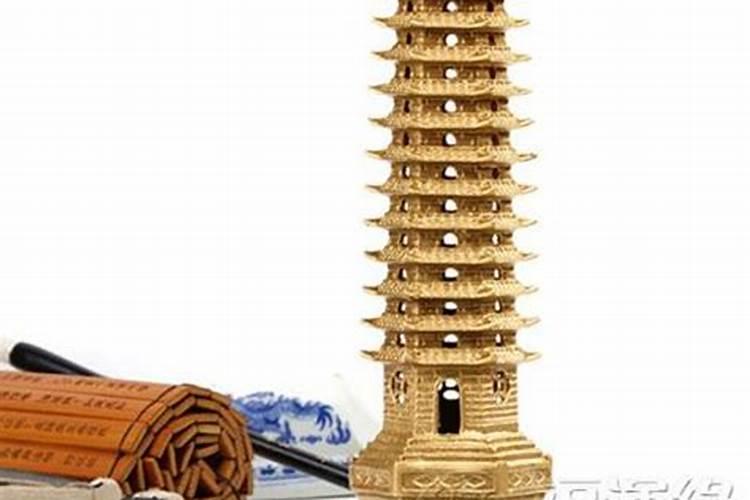 ...女,请问请文昌塔应该选多少层的？什么材质最适合？谢谢。