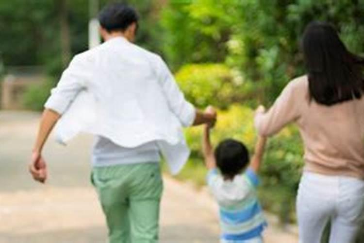 属鼠的人在冲鼠的时辰可以进行结婚典礼吗？