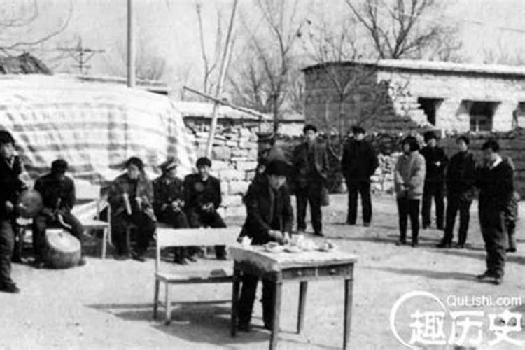 梦见抱着不认识的小孩睡觉的预兆